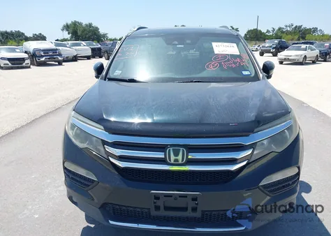 2017 Honda Pilot Touring z USA, uszkodzony, nr VIN 5FNYF6H98HB009808
